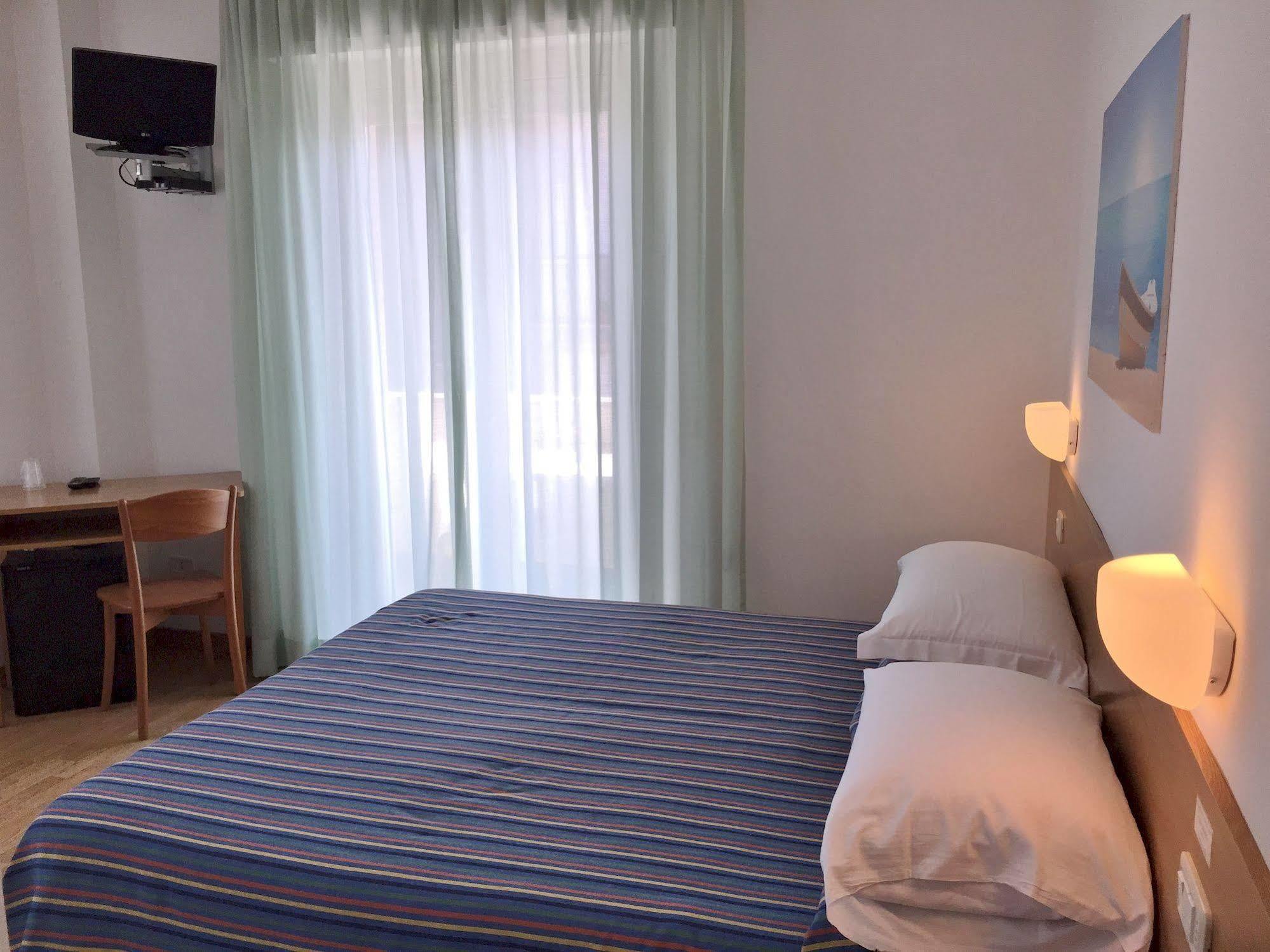 Hotel Mayor Sperlonga Ngoại thất bức ảnh