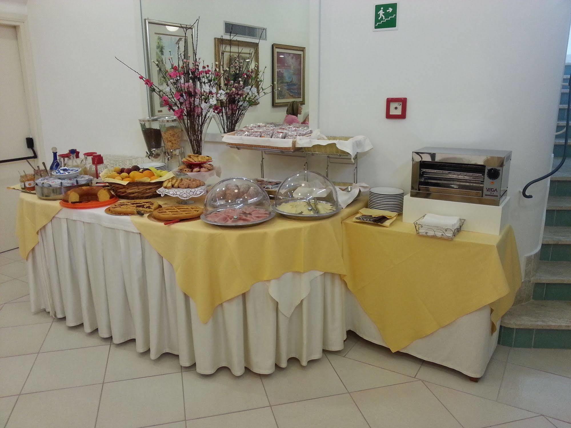 Hotel Mayor Sperlonga Ngoại thất bức ảnh